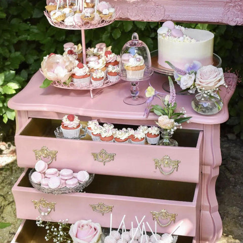 Pink Lush Box: Cake & Sweets (100 personen) - Sweet Vibes
